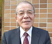 菅井 利和
